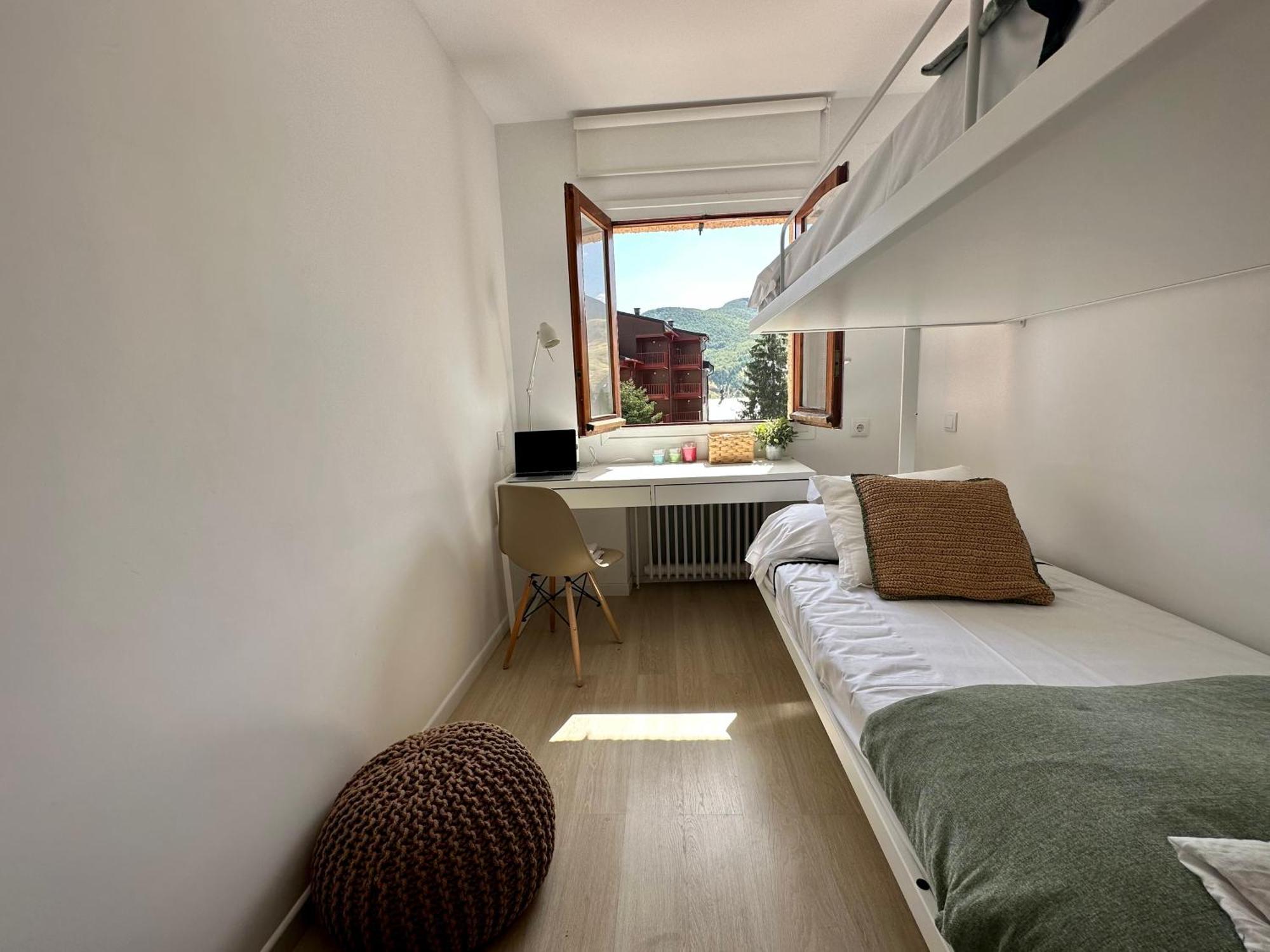 APARTAMENTO súper céntrico, con vistas a pistas y Wifi Formigal Exterior foto